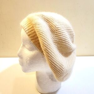 DAHLIA ivory angora blend beani hat